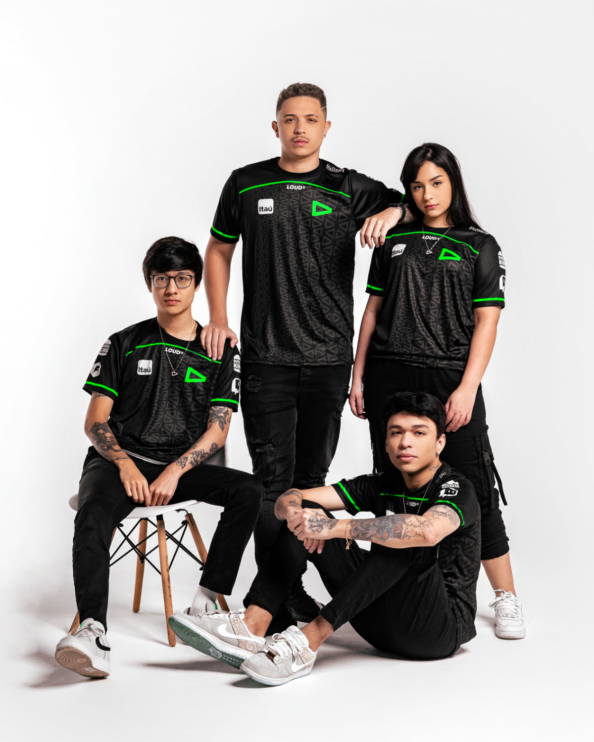 LOUD apresenta novo uniforme - Game Arena